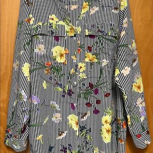 Calvin Klein Spring Flowers V-Neck Button down Shirt